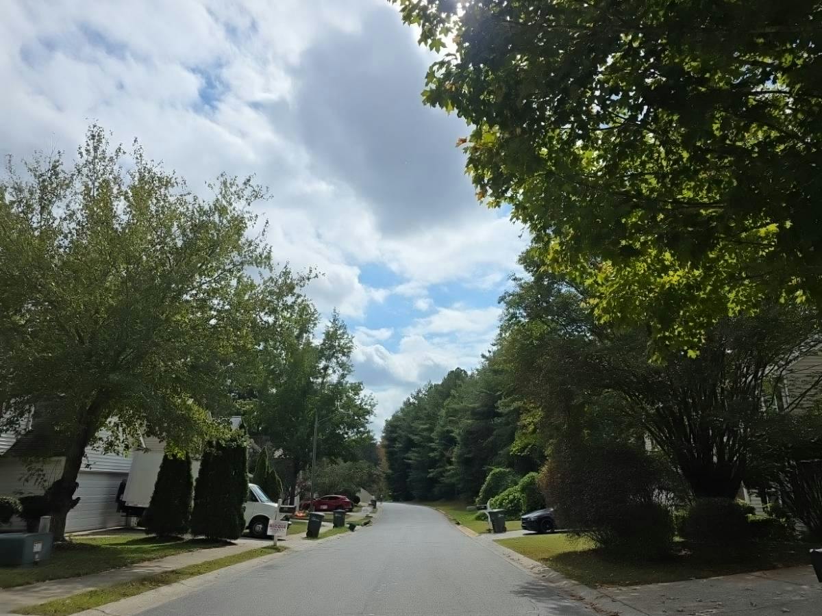 Westward Dr, Marietta, GA 30008