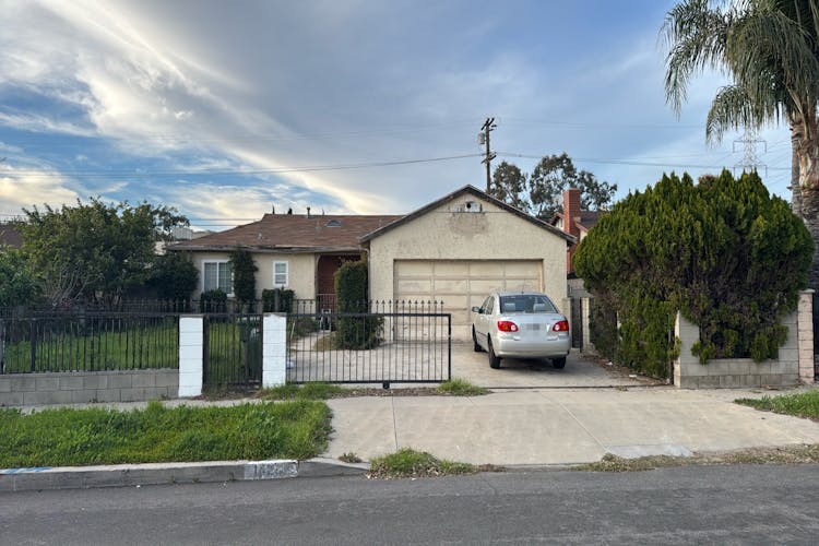 14289 Carl Street Arleta, CA 91331, Los Angeles County