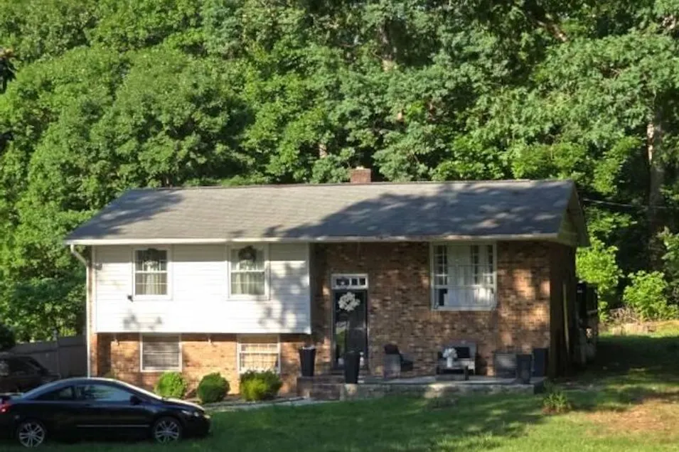 5116 Vickrey Chapel Road Greensboro, NC 27407, Guilford County
