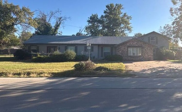 1305 W Elliott St Breckenridge, TX 76424, Stephens County