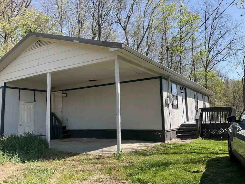 138 Beech Ave NE Coeburn, VA 24230, Wise County