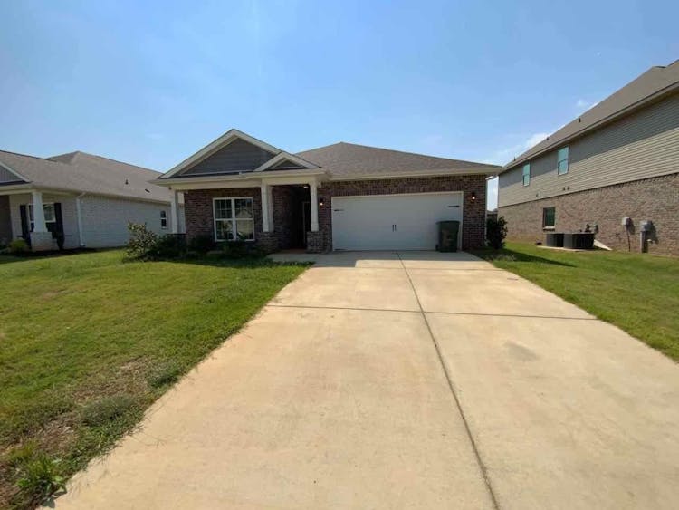 152 Cherry Laurel Dr Hazel Green, AL 35750, Madison County