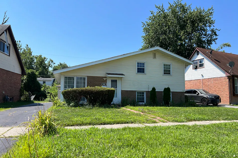3801 167th Pl Country Club Hills, IL 60478, Cook County