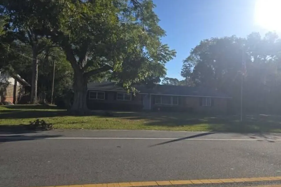 715 S Parrish Ave Adel, GA 31620, Cook County