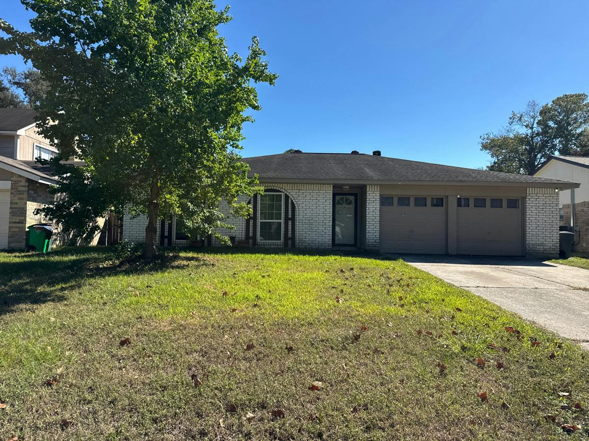 Avenue F , Winter Haven, FL 33880