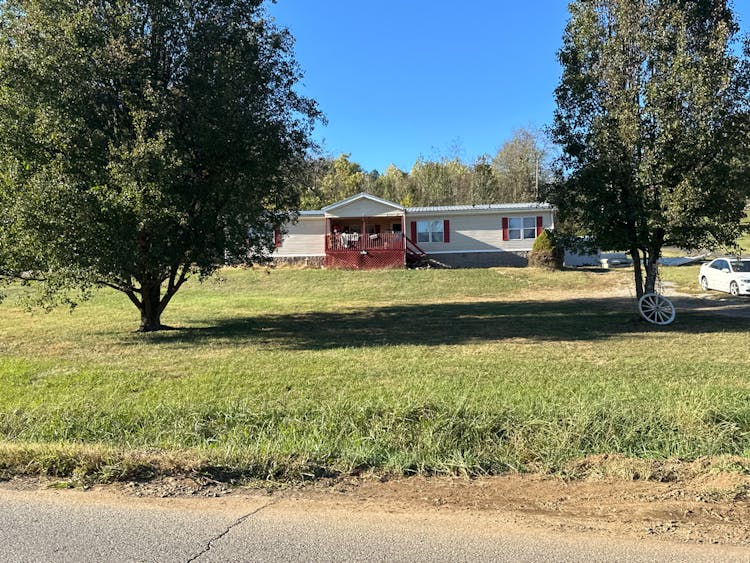 3315 Chuckey Highway Limestone, TN 37681, Greene County
