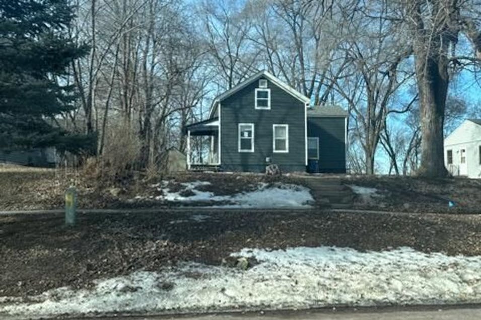 1308 1st Ave NW Faribault, MN 55021, Rice County