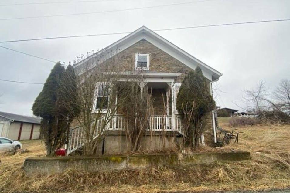 209 Redstone Church Rd Perryopolis, PA 15473, Fayette County