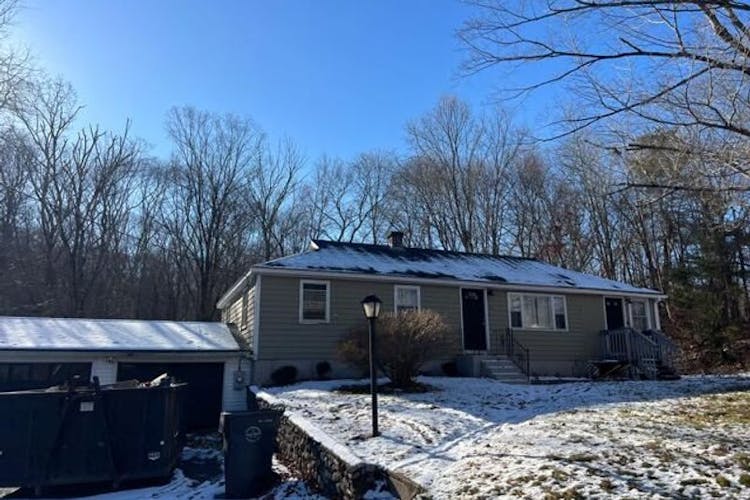 44 Route 6 Columbia, CT 06237, Tolland County