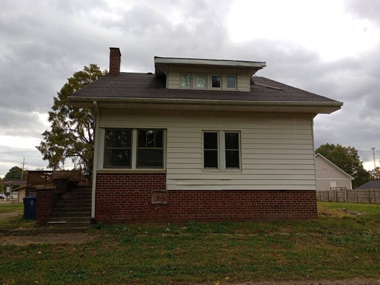 411s Dean St Royalton, IL 62983, Franklin County