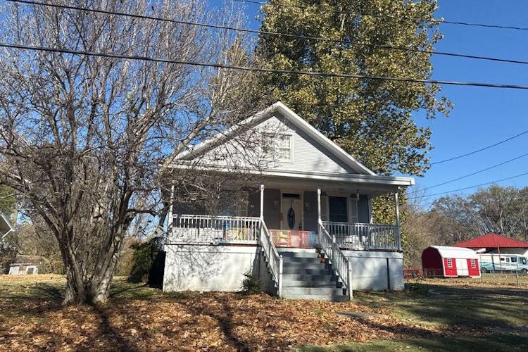 720 E Pine St Scott City, MO 63780, Scott County