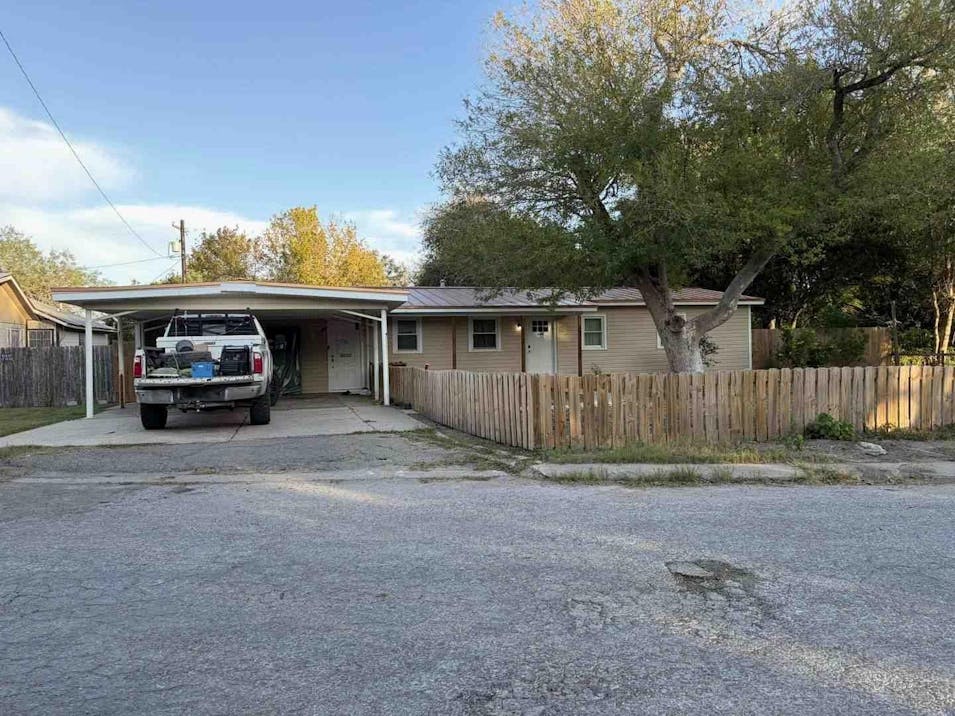 314 Peyton Avenue Alice, TX 78332, Jim Wells County