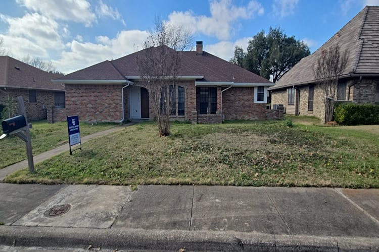 4243 Blackheath Rd Dallas, TX 75227, Dallas County