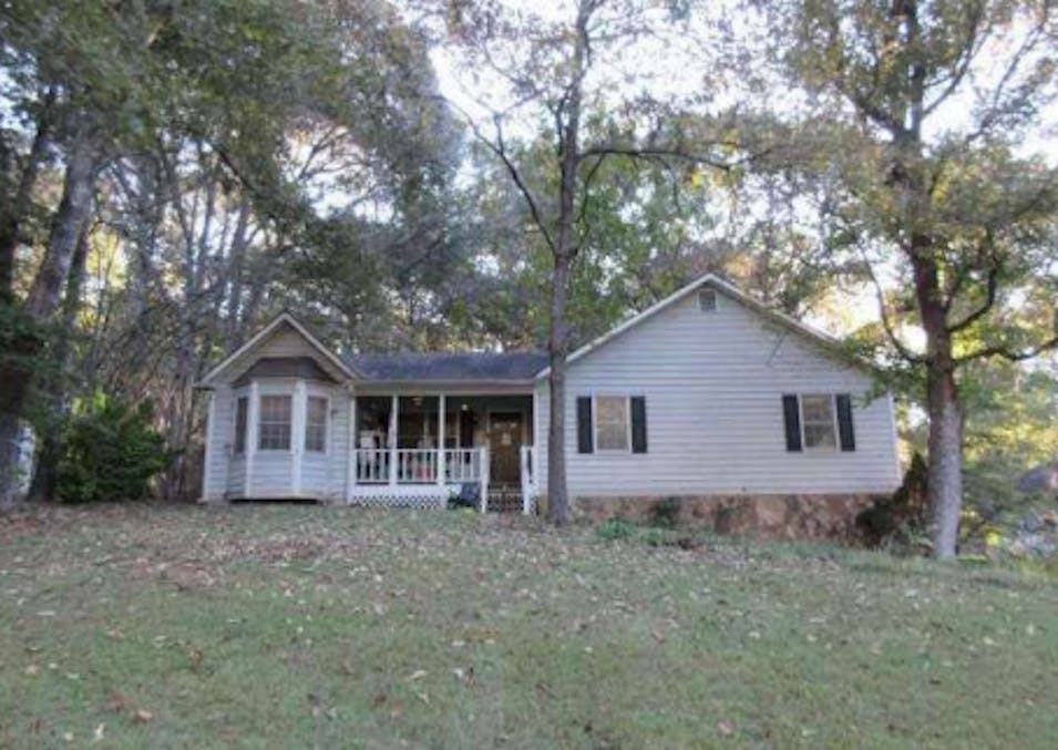 215 Valley Brook Dr Woodstock, GA 30188, Cherokee County