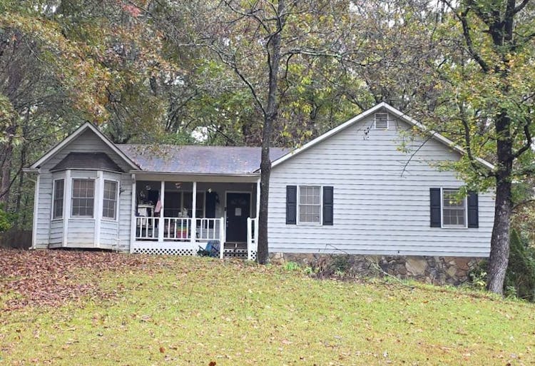 215 Valley Brook Dr Woodstock, GA 30188, Cherokee County