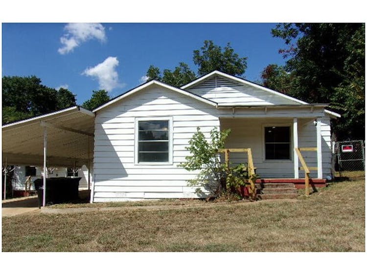 711 W Dubois St Denison, TX 75020, Grayson County