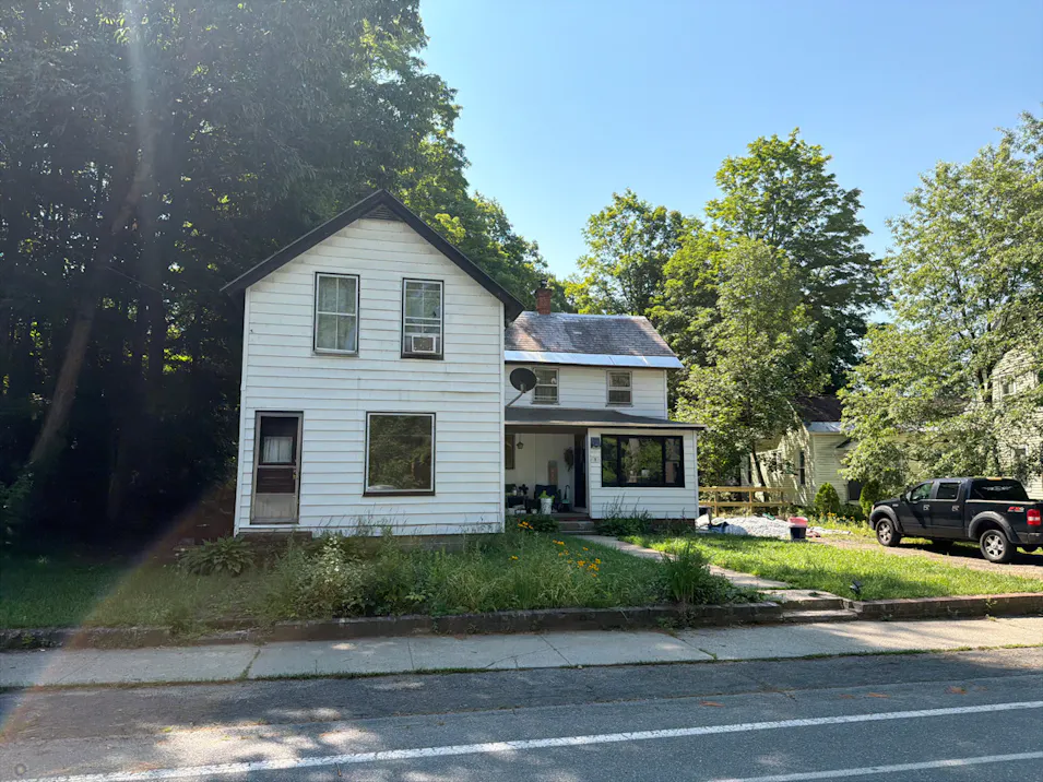 3 River Road Erving, MA 01344, Franklin County