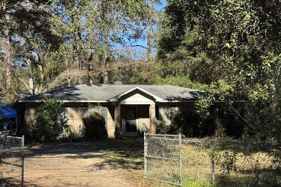 7162 Mill House Drive N Mobile, AL 36619, Mobile County