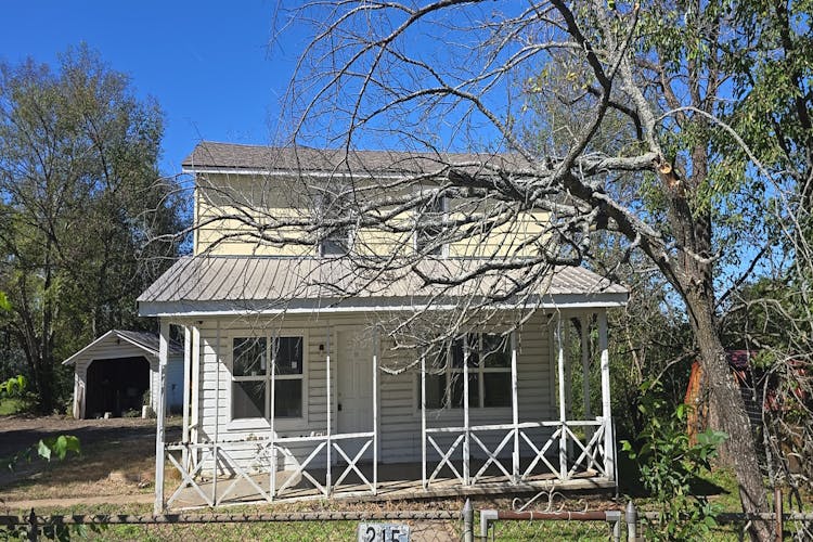 215 Highway 71 S Huntington, AR 72940, Sebastian County