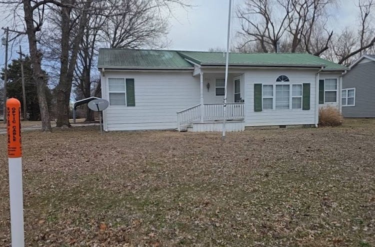 2931 Chess Ave Parsons, KS 67357, Labette County