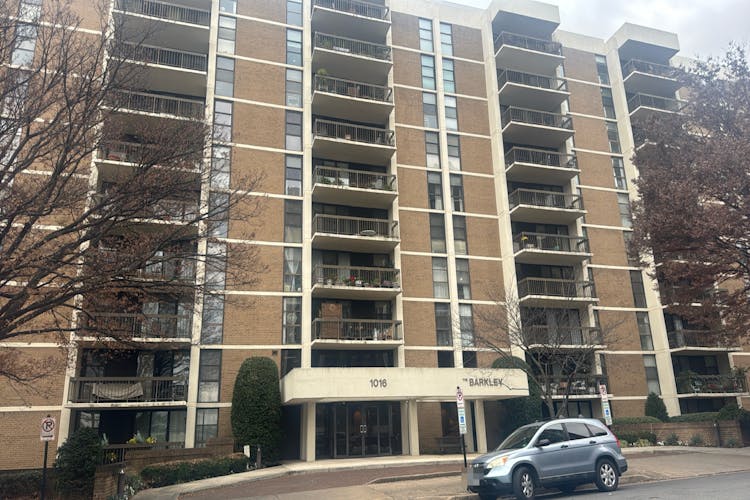 1016s Wayne Street 502 Arlington, VA 22204, Arlington County