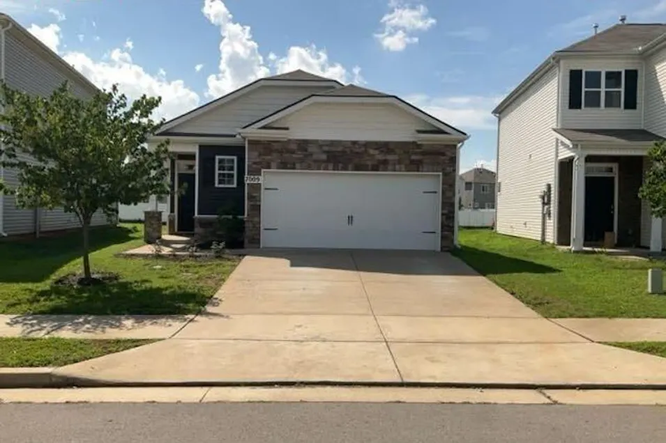 7009 Paisley Wood Drive Antioch, TN 37013, Davidson County
