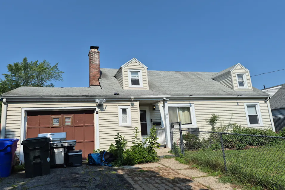 90 Bessemer Street Springfield, MA 01104, Hampden County