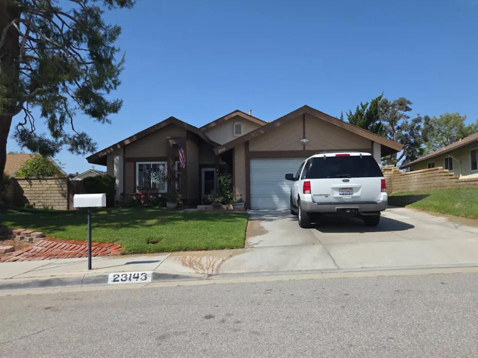 23143 Magnolia Glen Dr Valencia, CA 91354, Los Angeles County