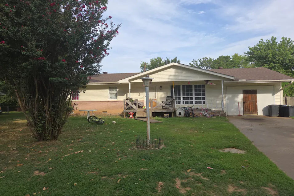 1726 Eastgate Estate Van Buren, AR 72956, Crawford County