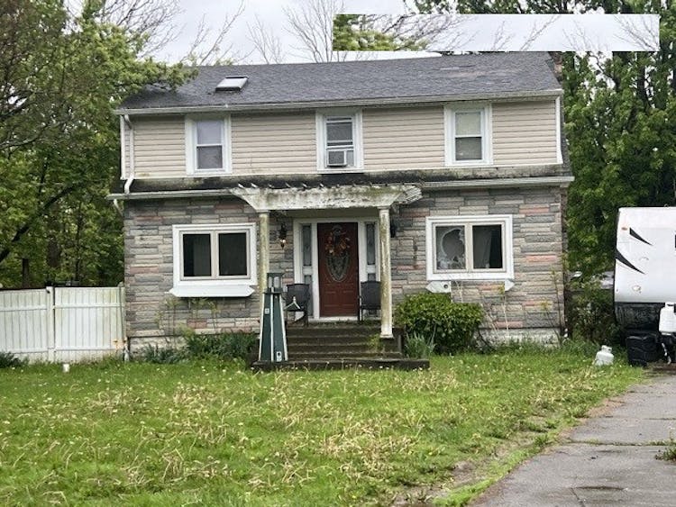 2388 Lake Road Ransomville, NY 14131, Niagara County