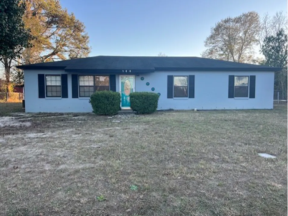 108 Hillcrest Dr Opp, AL 36467, Coffee County