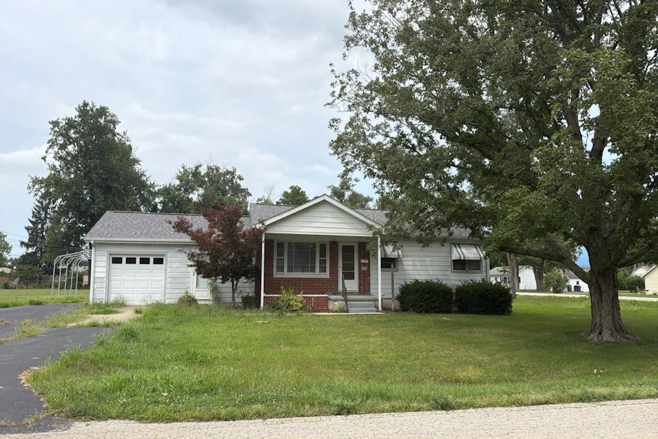 3790 E Maynor St Decatur, IL 62521, Macon County