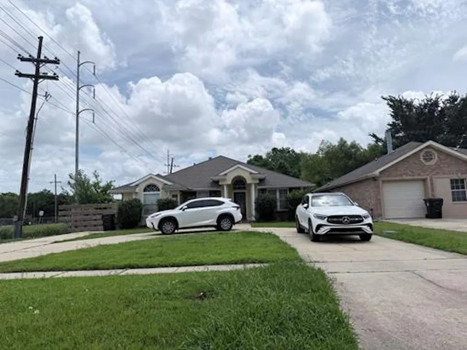 4929 Crowder Blvd New Orleans, LA 70127, Orleans County