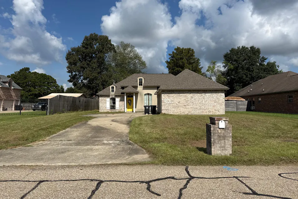 7485 Green Gate Drive Baton Rouge, LA 70811, East Baton Rouge County