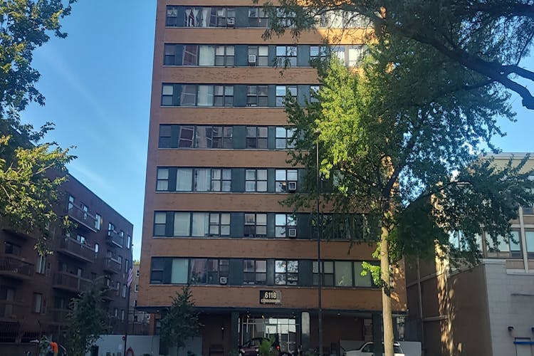 6118 North Sheridan Road, Unit 206 Chicago, IL 60660, Cook County