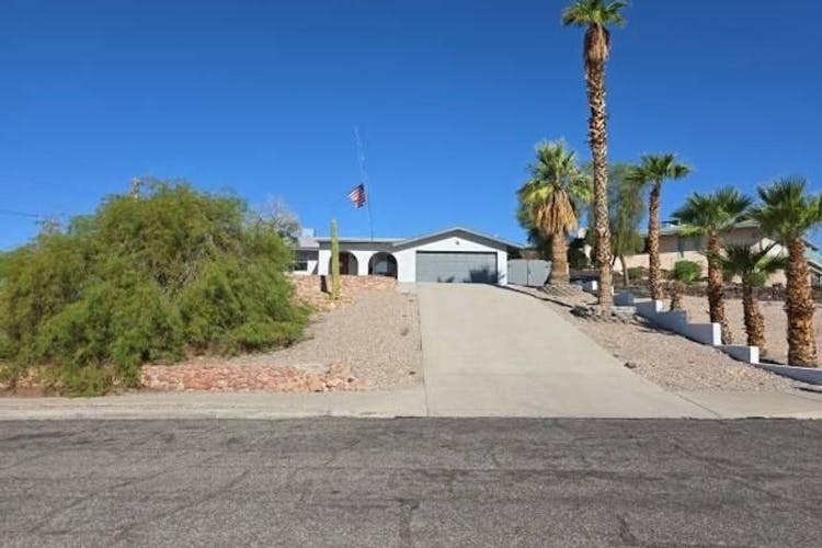 3115 Cotati Drive Lake Havasu City, AZ 86406, Mohave County