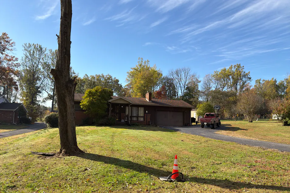 577w Degonia Rd Boonville, IN 47601, Warrick County