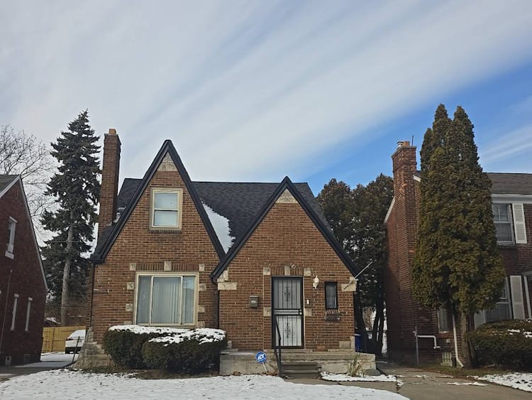 10035 Greensboro St Detroit, MI 48224, Wayne County