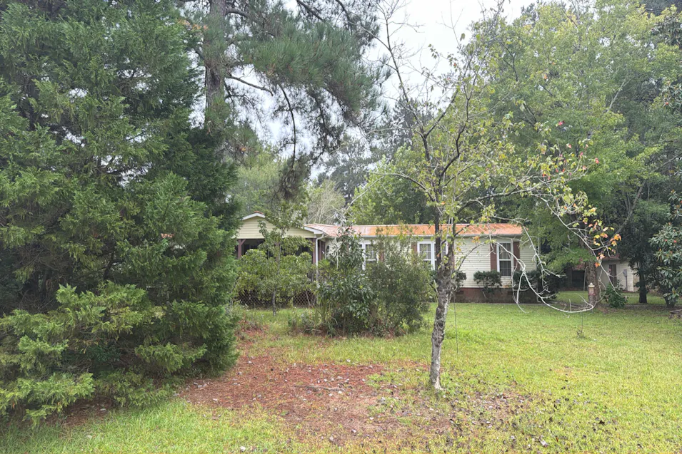 628 Bay Harbor Dr Hampstead, NC 28443, Pender County