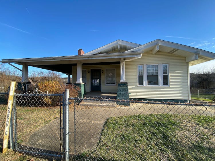 815 Florence St La Belle, PA 15450, Fayette County