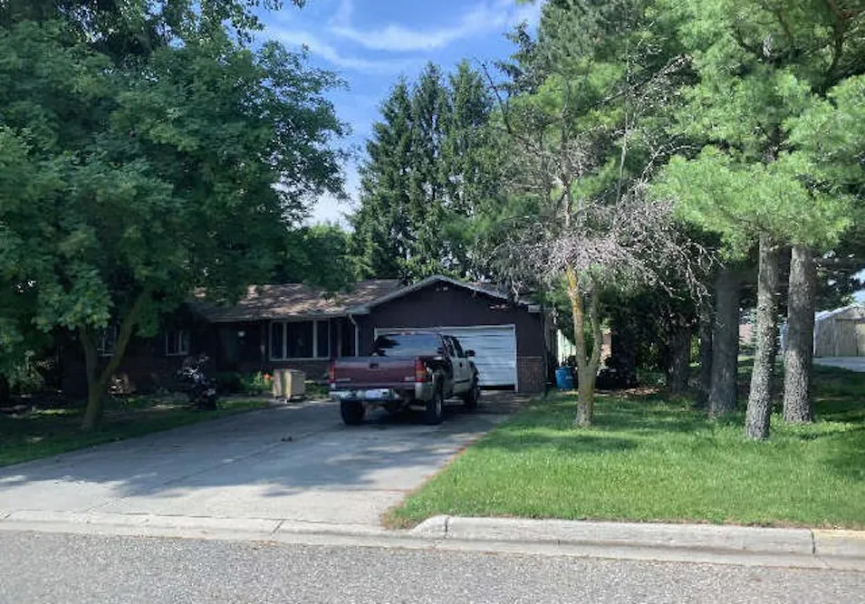 2433 Willow St Deckerville, MI 48427, Sanilac County