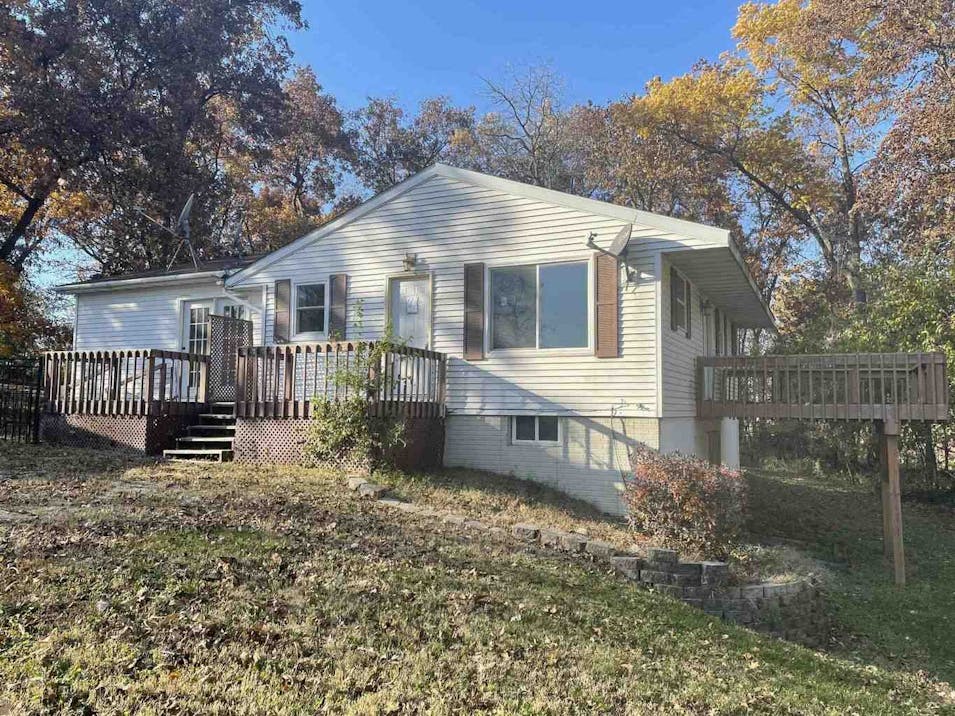 32055 Spring Ave New Hartford, IA 50660, Butler County