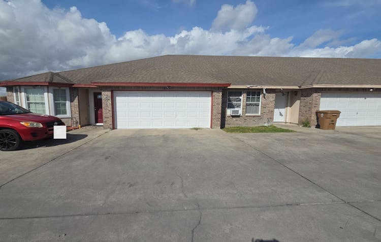 6905 Sandra Ln Apt 205 Corpus Christi, TX 78414, Nueces County