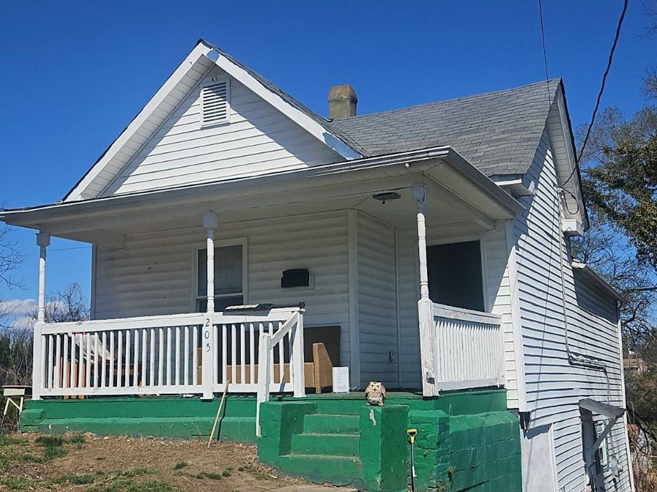 205 Patton Ave NW Roanoke, VA 24016, Roanoke City County