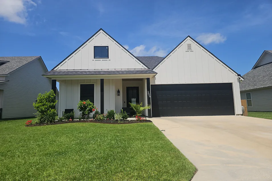 306 White Sky Drive Broussard, LA 70518, Lafayette County