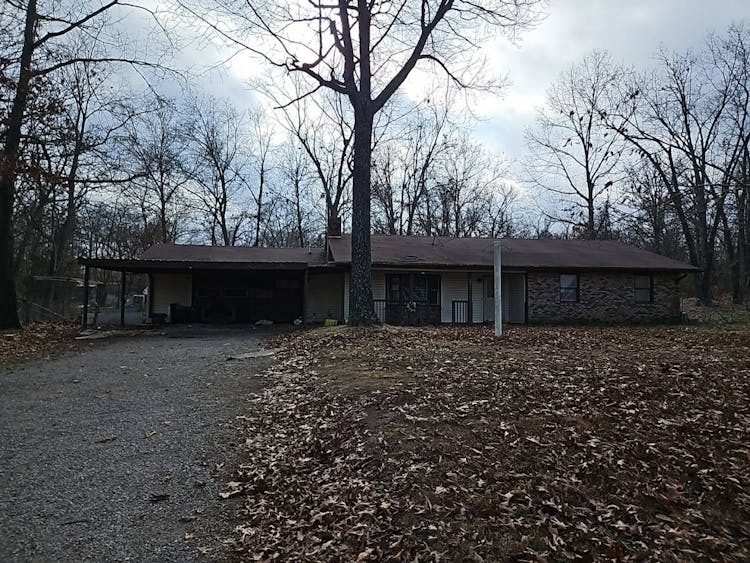 4504 State Route K West Plains, MO 65775, Howell County