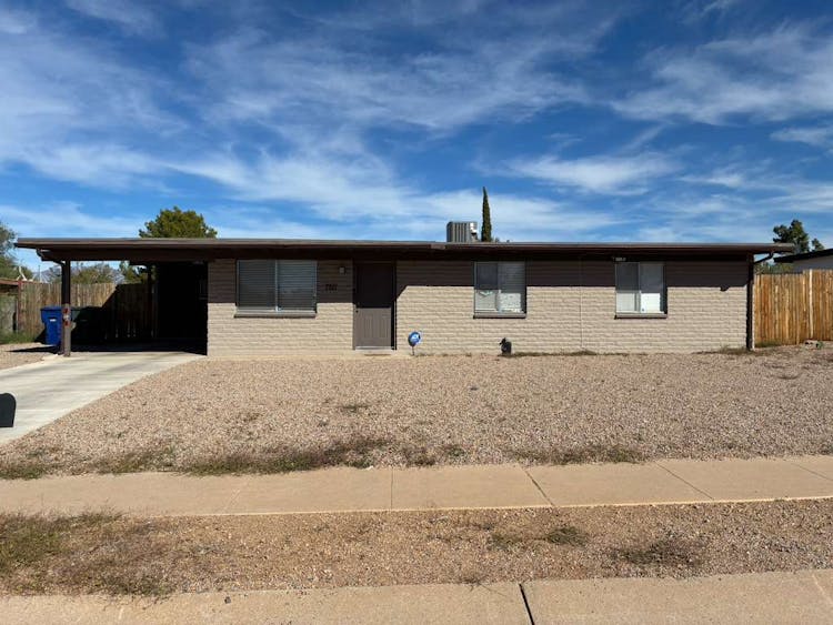 7511 E Poinciana Dr Tucson, AZ 85730, Pima County