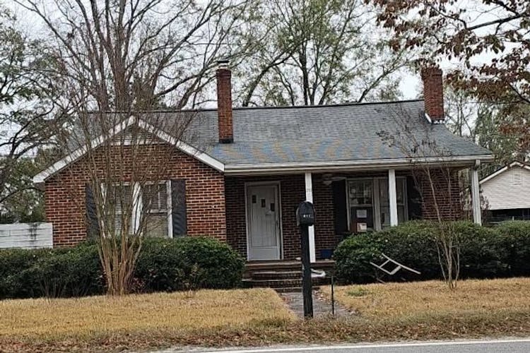 211 Gordon St Thomson, GA 30824, McDuffie County