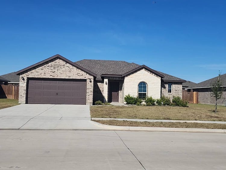4709 Avion Drive Sanger, TX 76266, Denton County