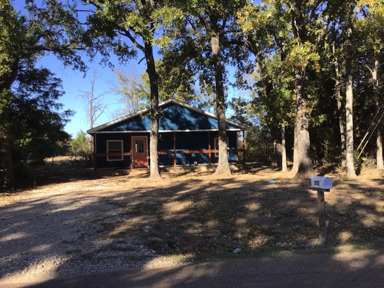 232 E Quanah Rd Mabank, TX 75156, Henderson County